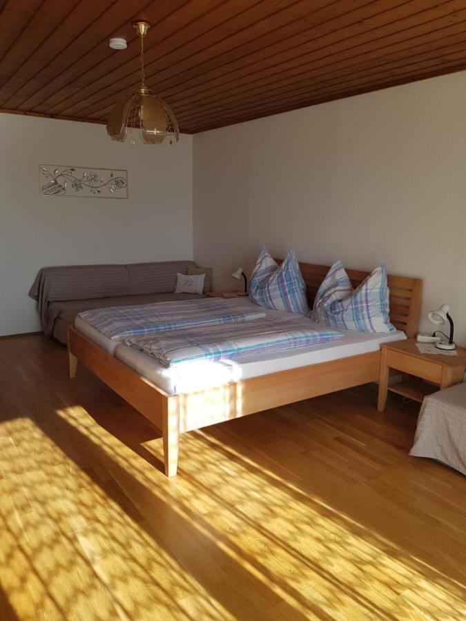 Obstbau Und Gaestezimmer Stani Kitzeck im Sausal Extérieur photo