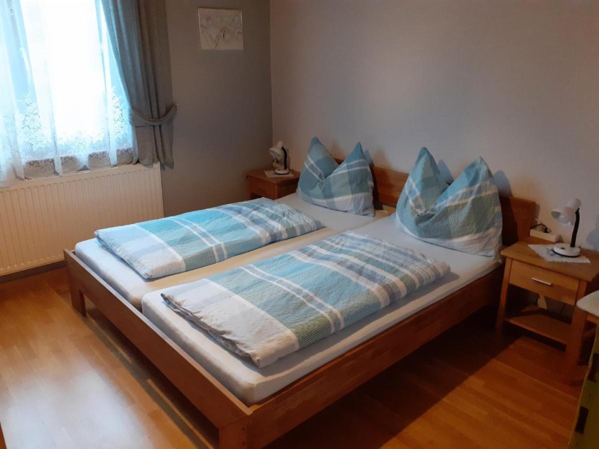Obstbau Und Gaestezimmer Stani Kitzeck im Sausal Extérieur photo