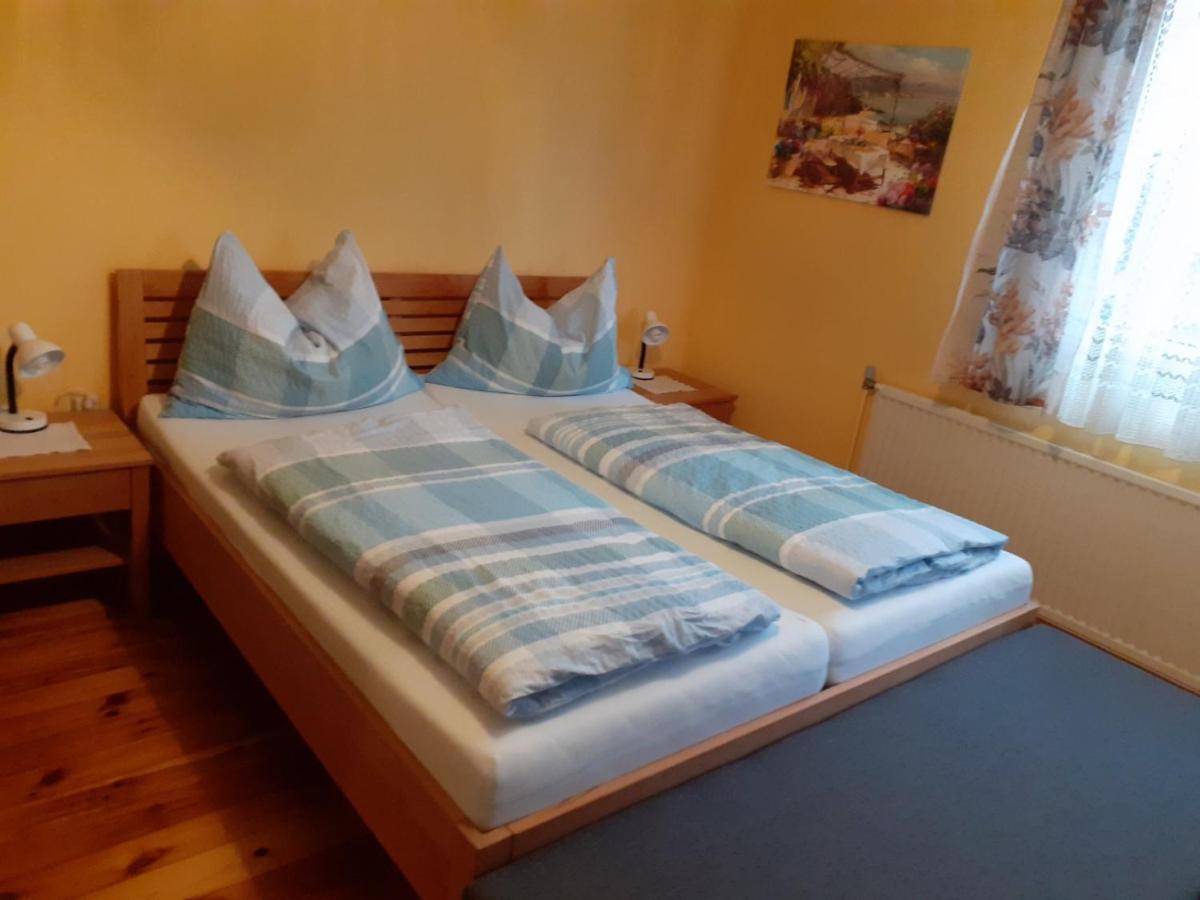 Obstbau Und Gaestezimmer Stani Kitzeck im Sausal Extérieur photo